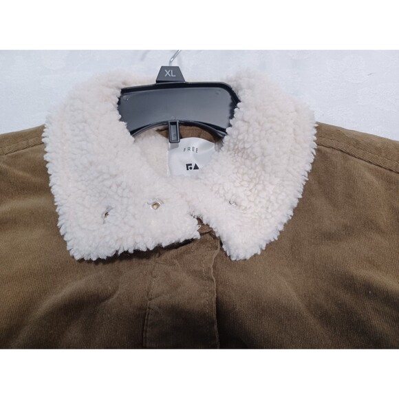 FREE ASSEMBLY CORDUROY JACKET WITH FAUX SHEARLING TRIM WOMENS SIZE SM (4-6) - Picture 3 of 10